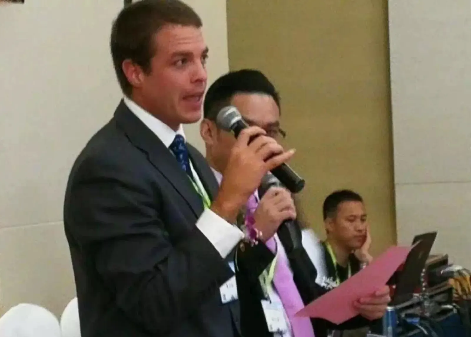 Speech or presentation at an MHI (Molecular Hydrogen Institute) event