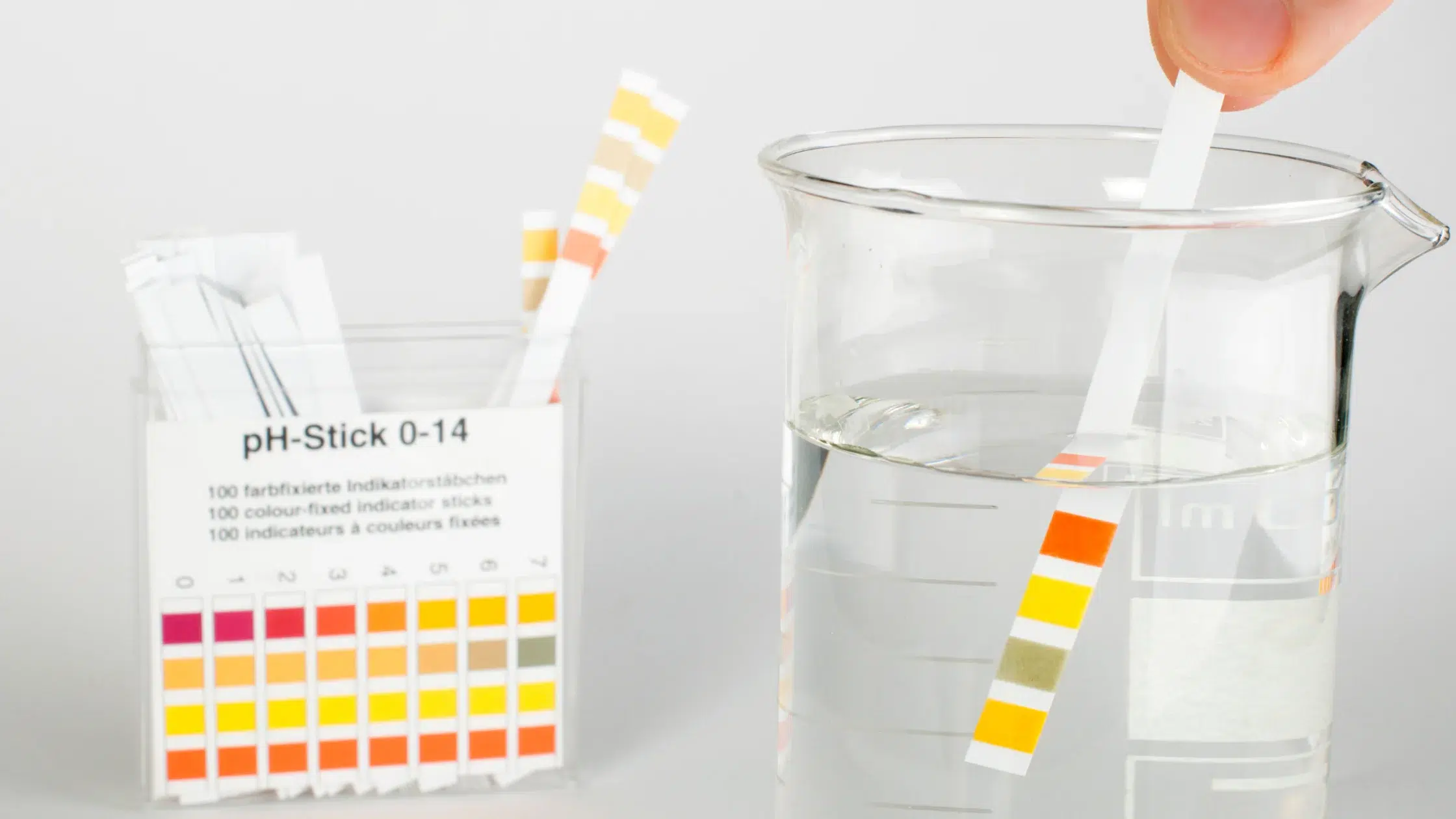 Graphic or image showing the pH scale of water